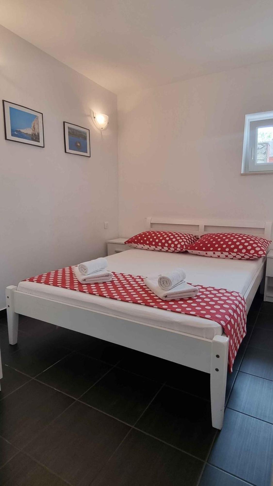 Apartment Mimice 4 Bagian luar foto